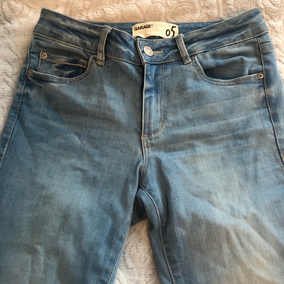 BRAND NEW WOMENS GARAGE JEANS - Picture 2 of 2
